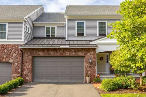 6 Mill Pond Ln #B, Simsbury, CT 06070