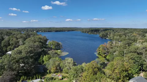 Deepwood Drive, Hebron, CT 06248 photo 9