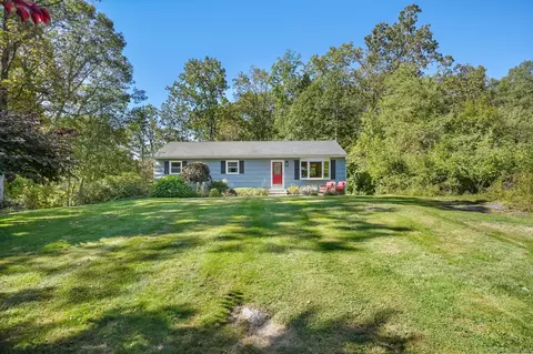 37 Dick Finn Rd, New Fairfield, CT 06812
