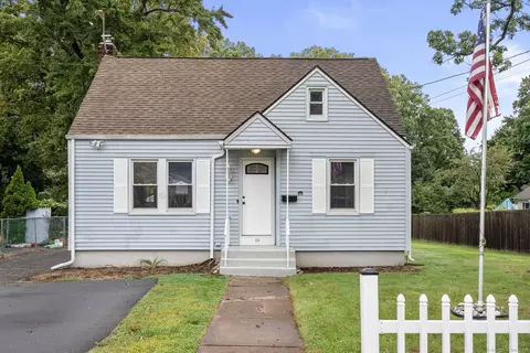 233 Woodland St, Manchester, CT 06042