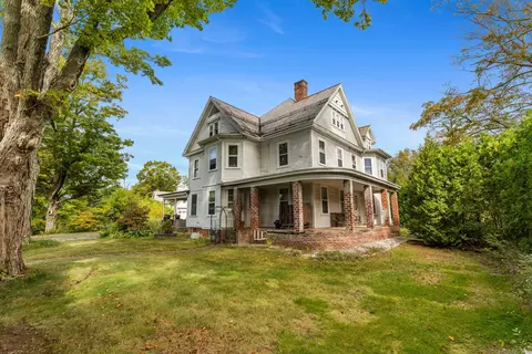 453 N Main St, Suffield, CT 06078