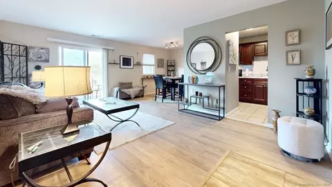 101 E Broadway #D, Milford, CT 06460