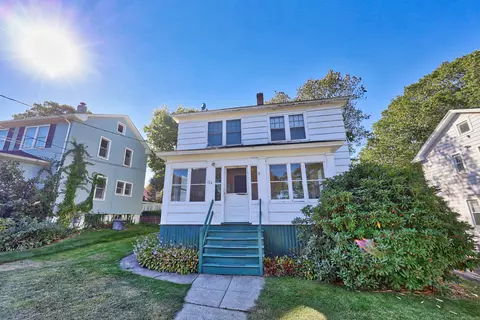 124 Woodbine St, Waterbury, CT 06705