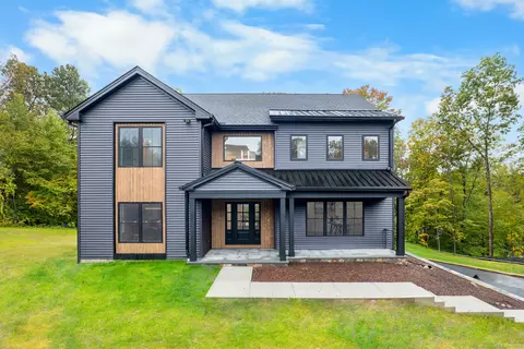 5 Delivery Ln, New Milford, CT 06776