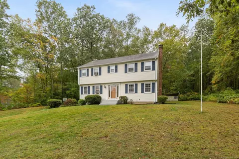 41 Dickinson Rd, Marlborough, CT 06447