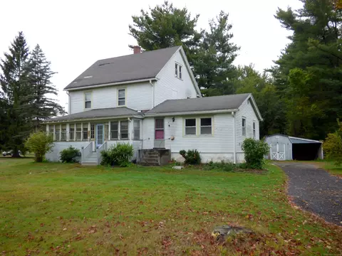 3 E Hill Dr, Canton, CT 06019