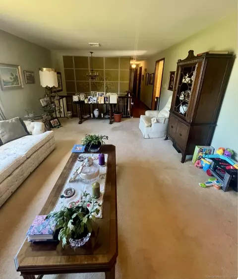 Living - 268 Fox Hill Rd, Wethersfield, CT 06109 photo 2 of 6