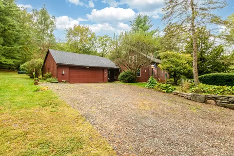 185 Foote Rd, Glastonbury, CT 06073