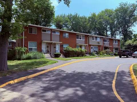 182 Worth Ave, Hamden, CT 06518