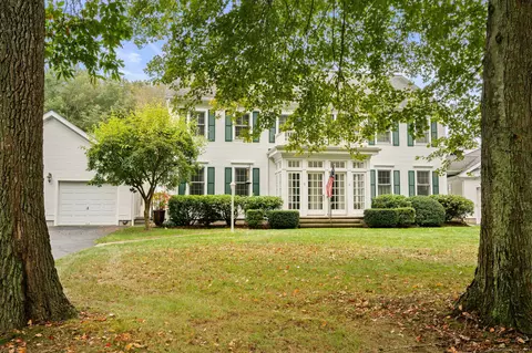5 Wyckford Ln #5, Old Lyme, CT 06371