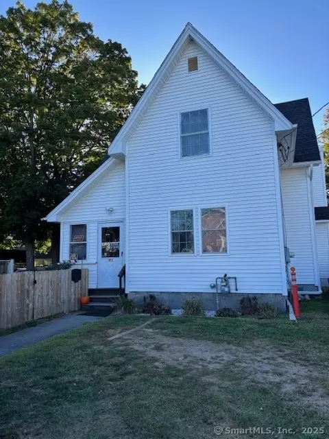 193 Wakelee Ave, Ansonia, CT 06401