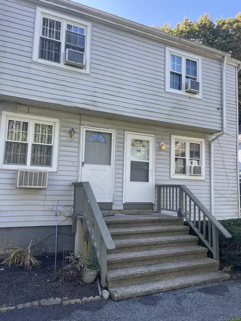 12 Scuppo Rd #H45, Danbury, CT 06811