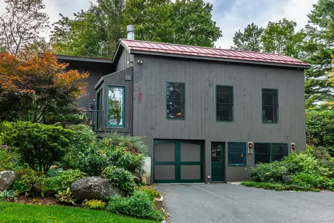 107 Island Trl, Morris, CT 06763