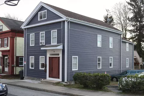 26 Brewer St, New London, CT 06320