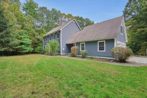 152 Cedar Swamp Rd, Mansfield, CT 06268