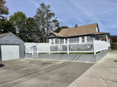 604 Birmingham St, Bridgeport, CT 06606