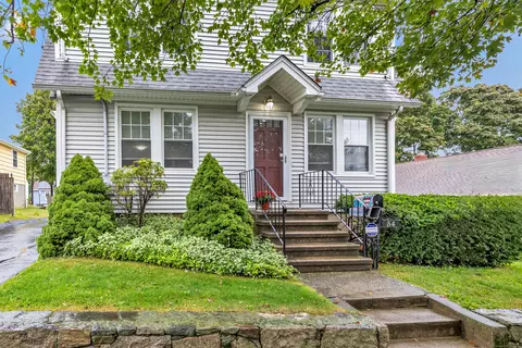 54 Vernon St, Stratford, CT 06615