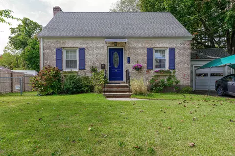 43 Michael Rd, Hamden, CT 06514
