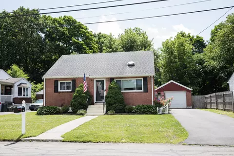 42 Peacock Dr, Meriden, CT 06451