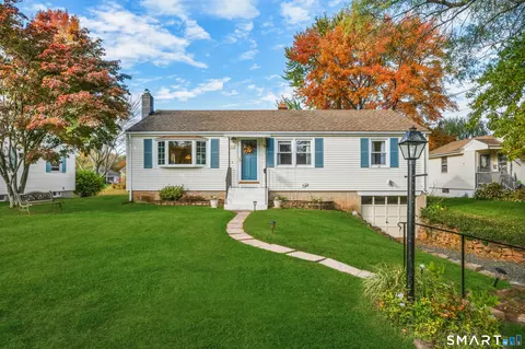 85 Florence St, Newington, CT 06111