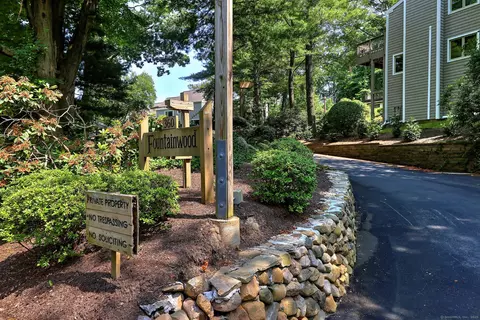 360 Fountain St #6, New Haven, CT 06515