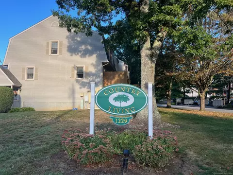 1229 Winsted Rd #91, Torrington, CT 06790
