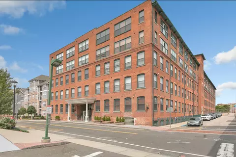 145 Canal St #118, Shelton, CT 06484