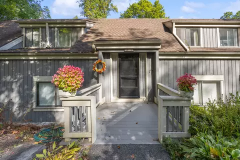405 Heritage Vlg #D, Southbury, CT 06488