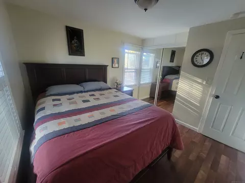 Bedroom - 336 Circular Ave, Hamden, CT 06514 photo 1 of 5