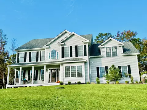 68 Highland Ter, East Hampton, CT 06424