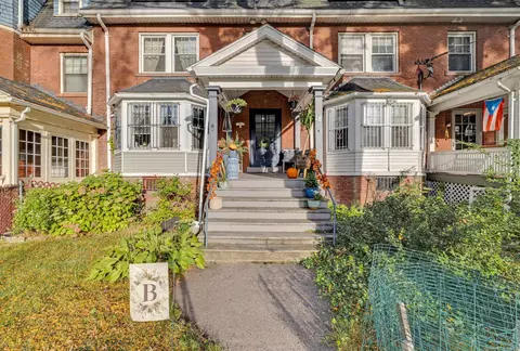 18 Park Ter, Hartford, CT 06106