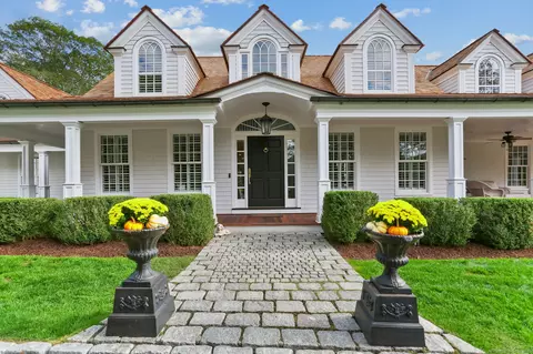 99 Old Academy Rd, Fairfield, CT 06824