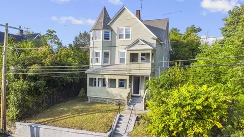 56 Dikeman St, Waterbury, CT 06704