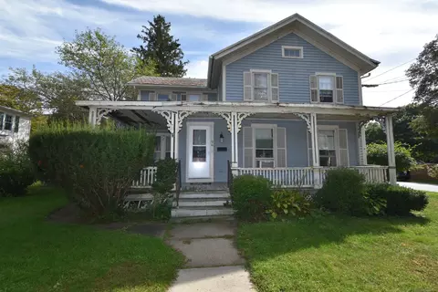 96 Elm St, Thomaston, CT 06787