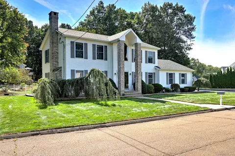 36 Ralphs Ln, East Haven, CT 06512