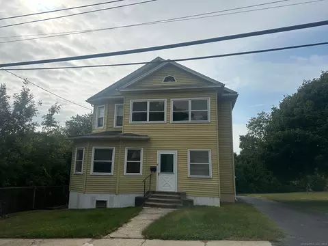 18 Cross St, New Britain, CT 06053
