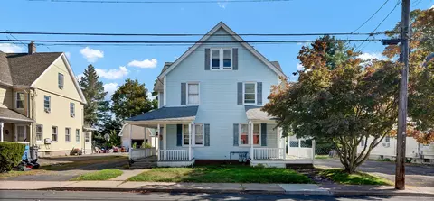 17 Lilac St, Manchester, CT 06040