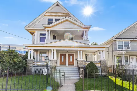 9 Madison St, Hartford, CT 06183