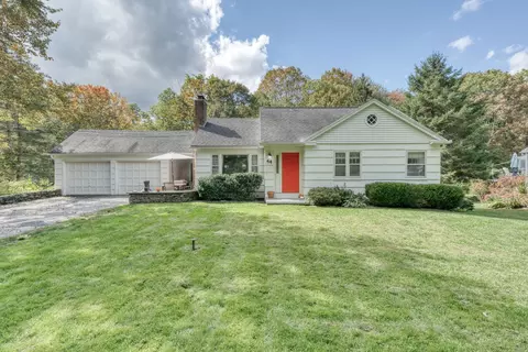 44 Luzi Dr, Bantam, CT 06750