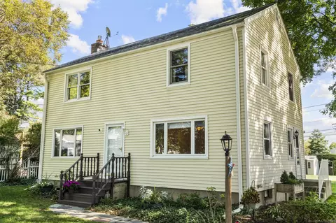 50 Washington St, Milford, CT 06460