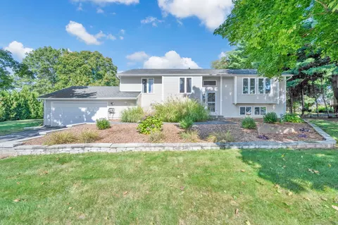 245 Skyline Dr, South Windsor, CT 06074