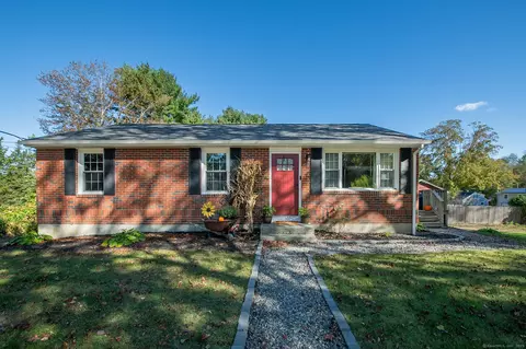 14 Northern Dr, Moosup, CT 06354