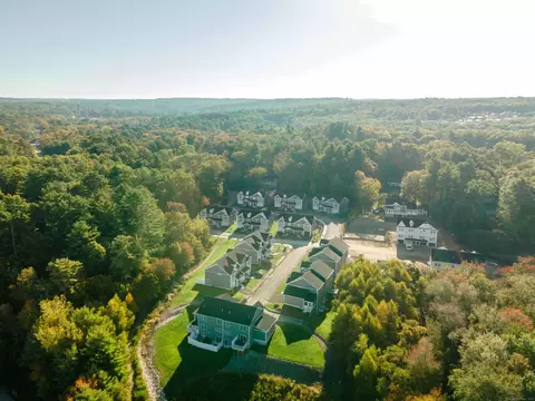 14 Valley View Dr, Killingly, CT 06241