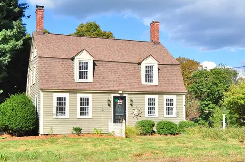 106 W Granby Rd, Granby, CT 06035