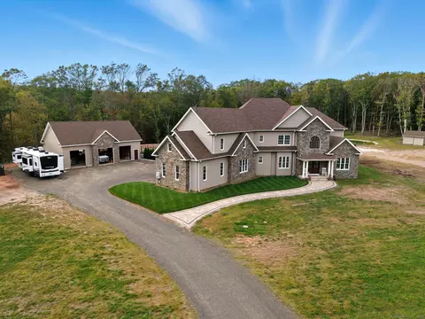 120 Chamberlain Hill Rd, Middletown, CT 06457