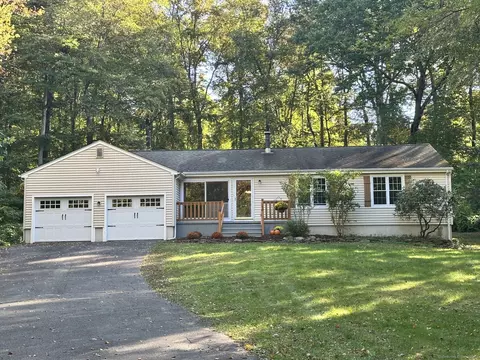 46 Roberts Rd, Marlborough, CT 06447