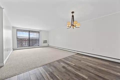 2212 Cromwell Hills Dr #2212, Cromwell, CT 06416