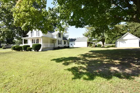 179 Elm St, Enfield, CT 06082