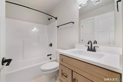 Bath - 16 Valley View Dr, Killingly, CT 06241 photo 2 of 3
