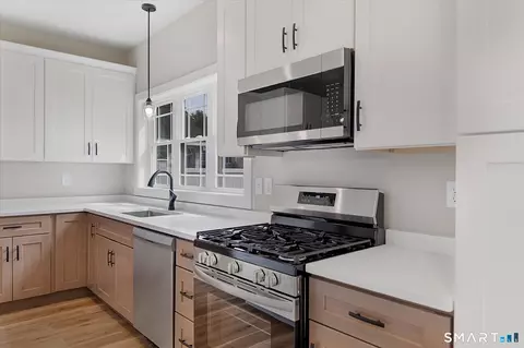 Kitchen - 16 Valley View Dr, Killingly, CT 06241 photo 1 of 3